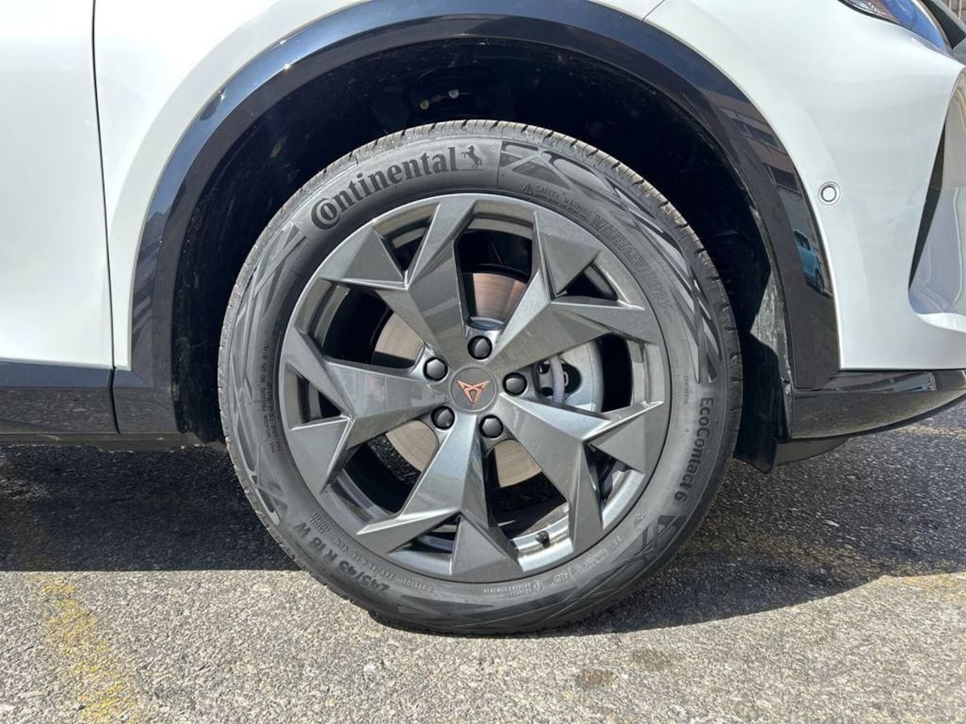 CUPRA Formentor 1.5 eTSI DSG 110 kW (150 CV) — photo 8