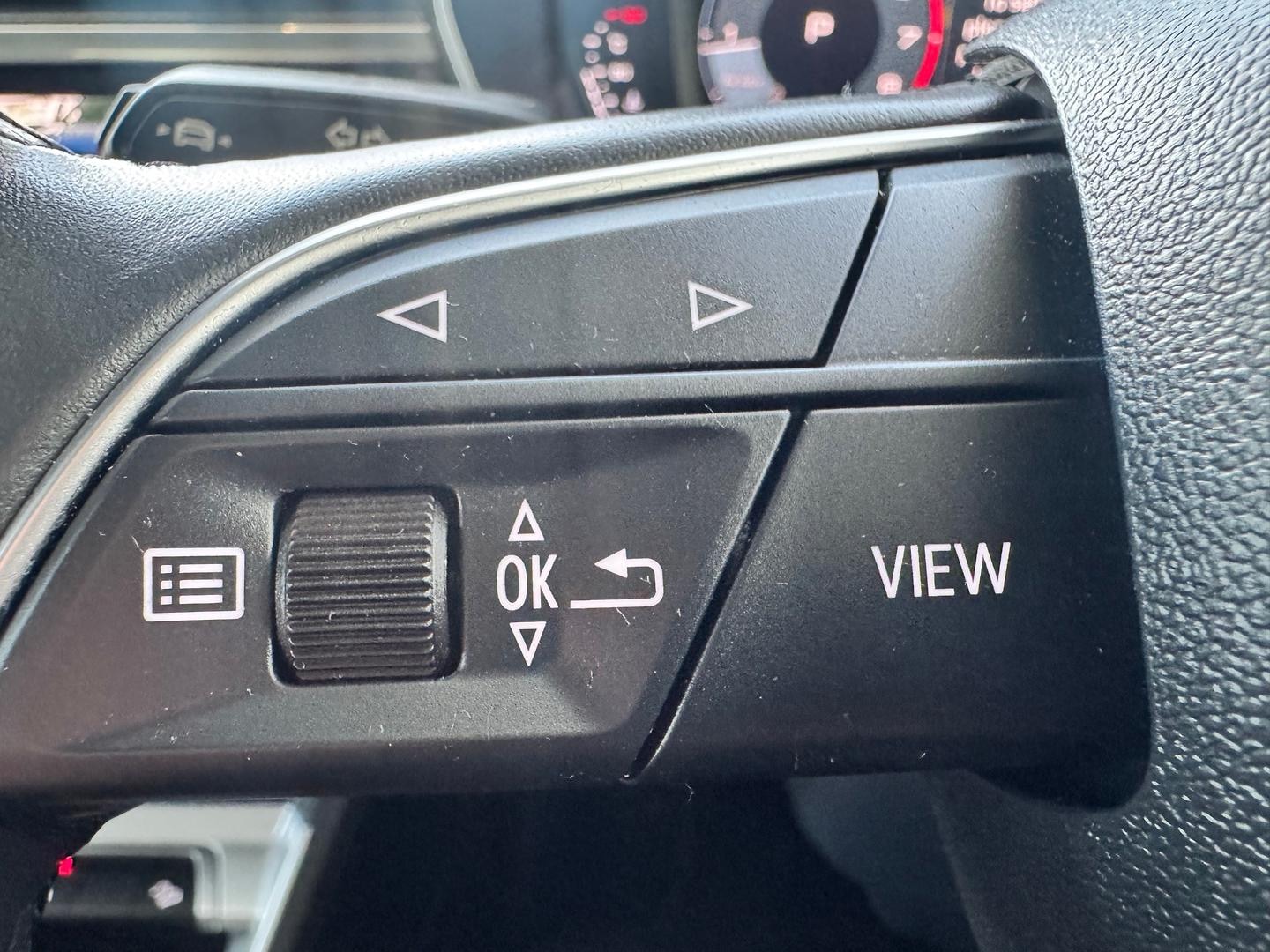 Image about Audi Q3 35 TFSI S tronic