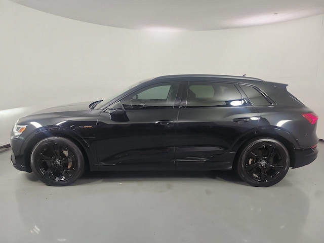 Used 2023 Audi e-tron Premium with VIN WA1AAAGE5PB005017 for sale in Hoffman Estates, IL