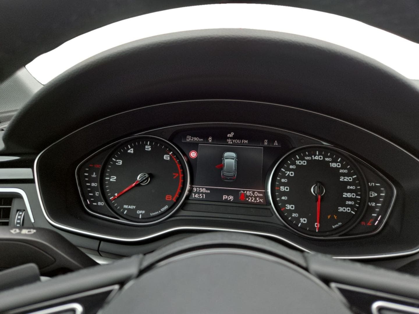 Bild über Audi A4 Avant 35 TFSI S tronic - für weitere Informationen kontaktieren Sie den Audi Partner