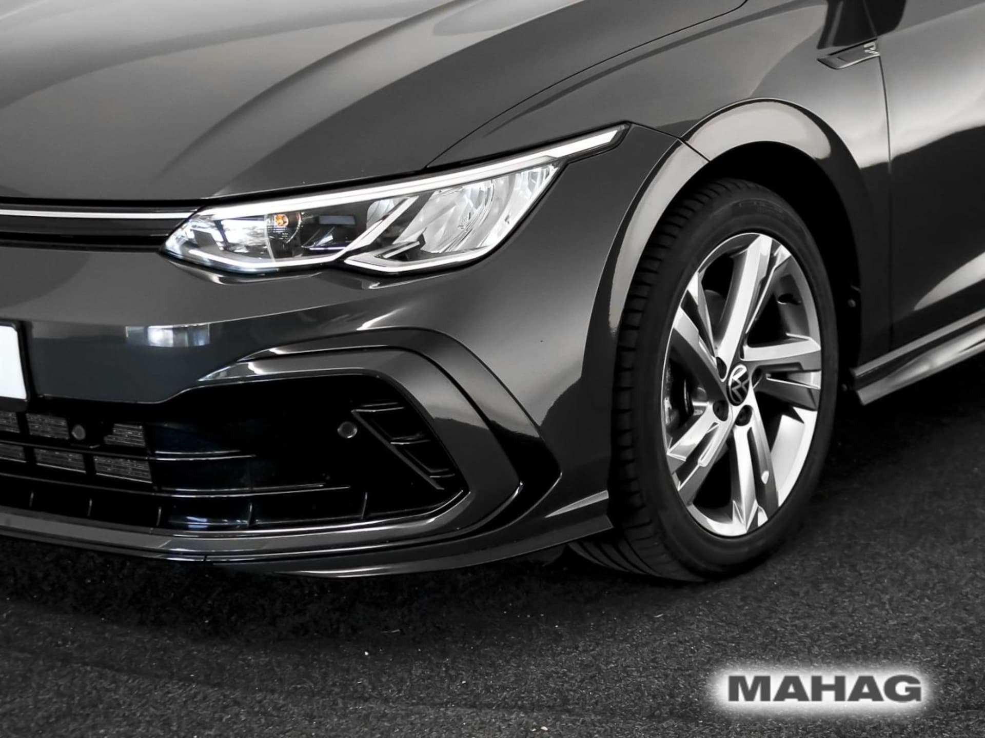 Volkswagen Golf Variant R-Line