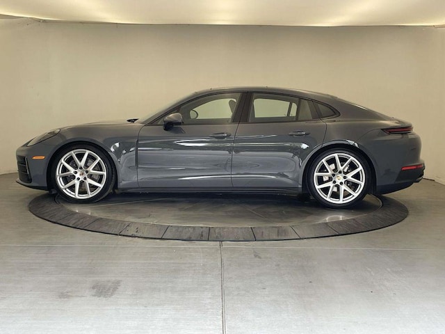 2025 Porsche Panamera