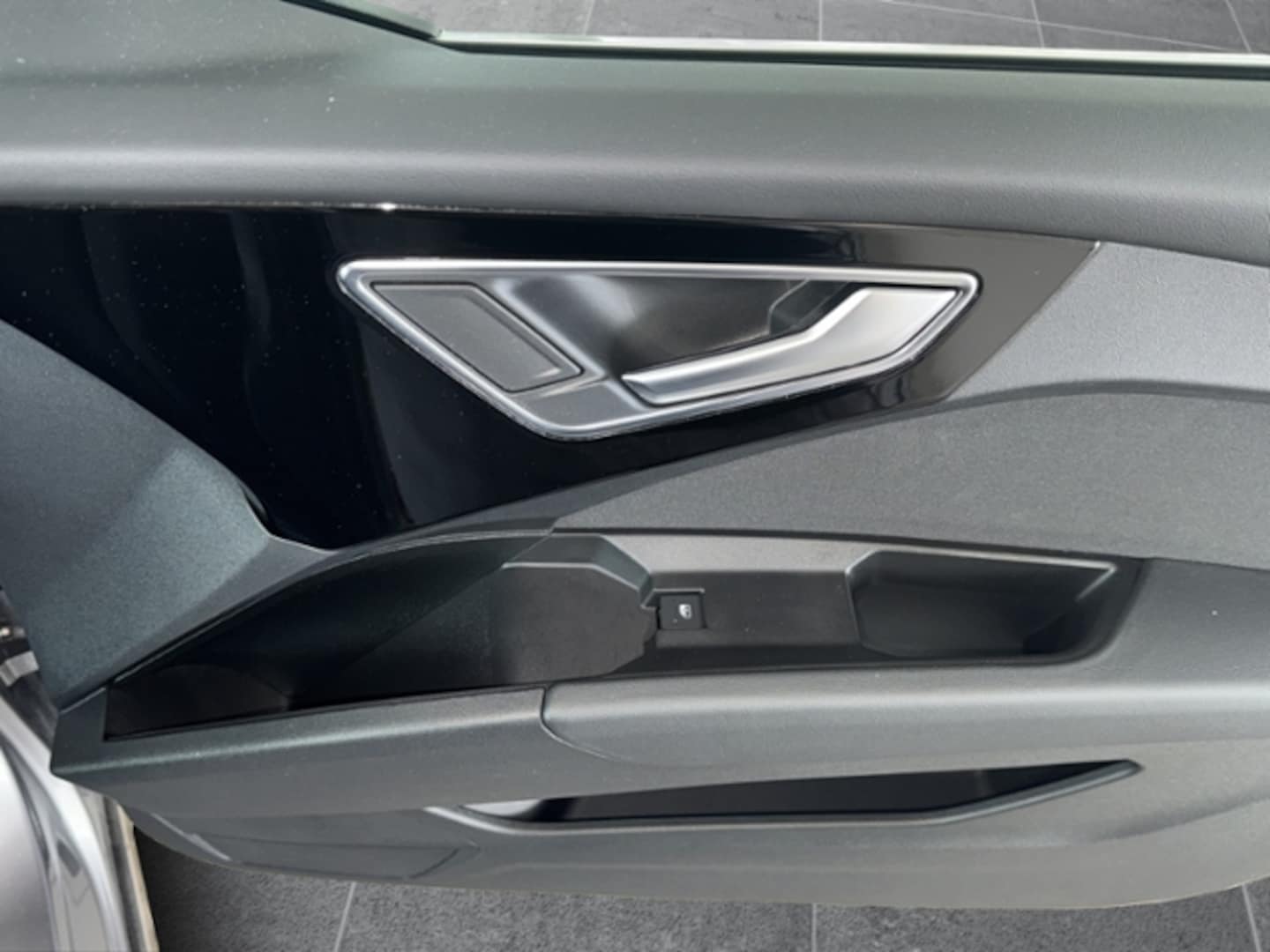 Bild über Audi Q4 e-tron 45 e-tron quattro - für weitere Informationen kontaktieren Sie den Audi Partner