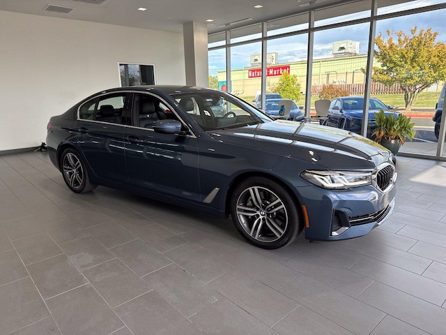 Photo of 2023 BMW 530