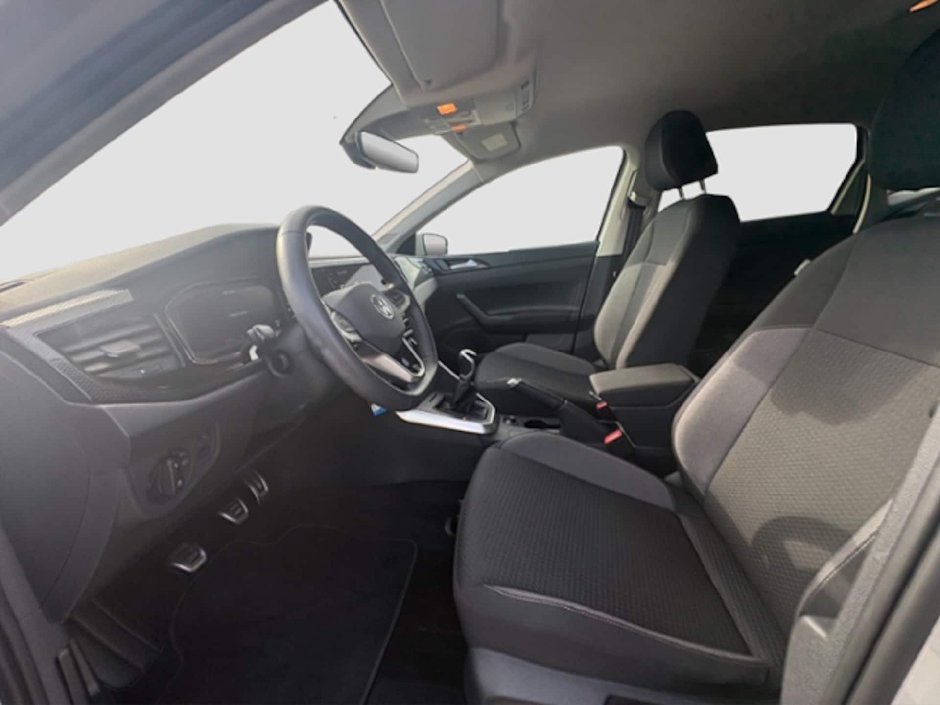 Volkswagen Polo Active