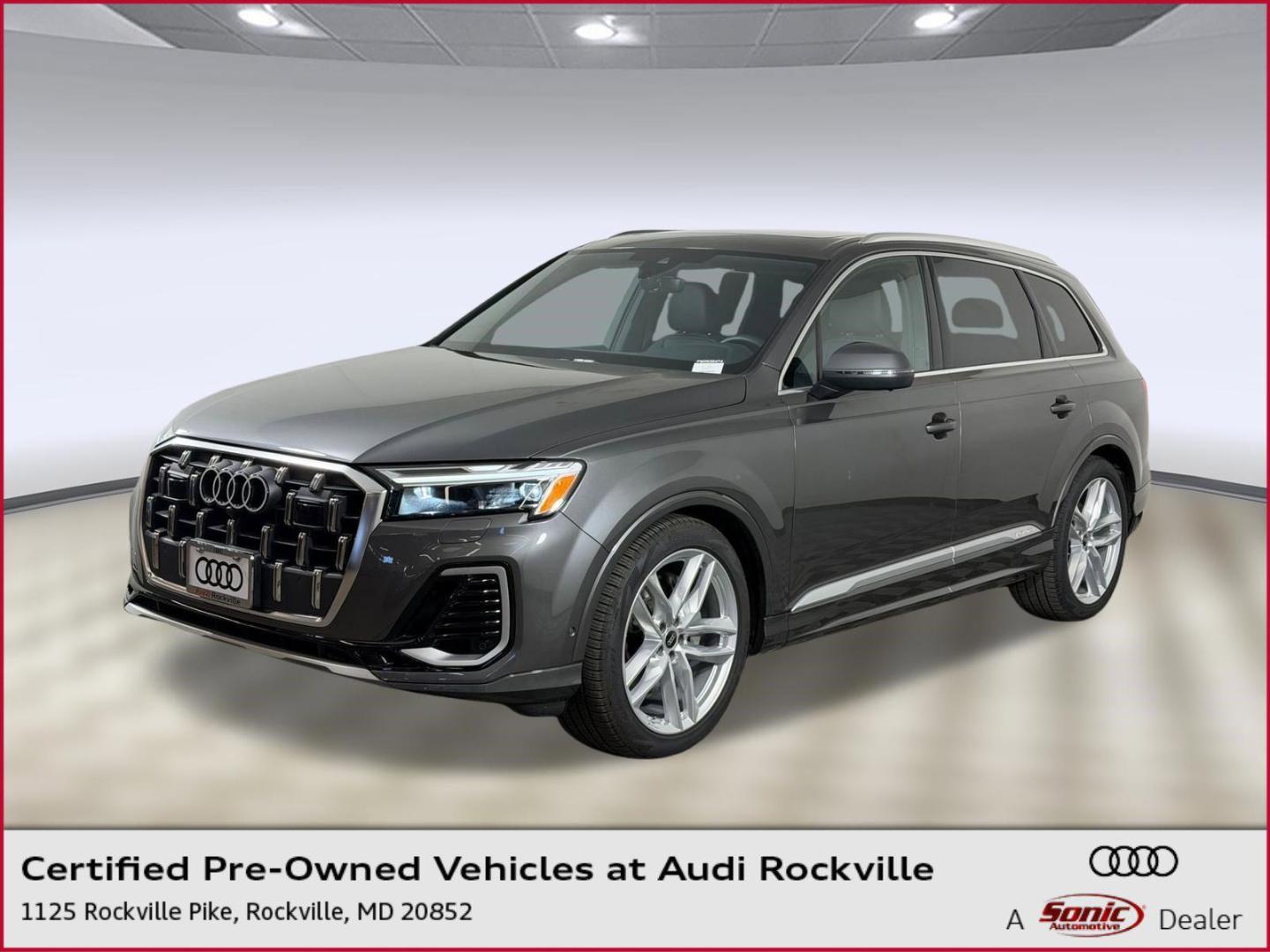 2025 Audi Q7 55 Premium Plus quattro Tiptronic's photo