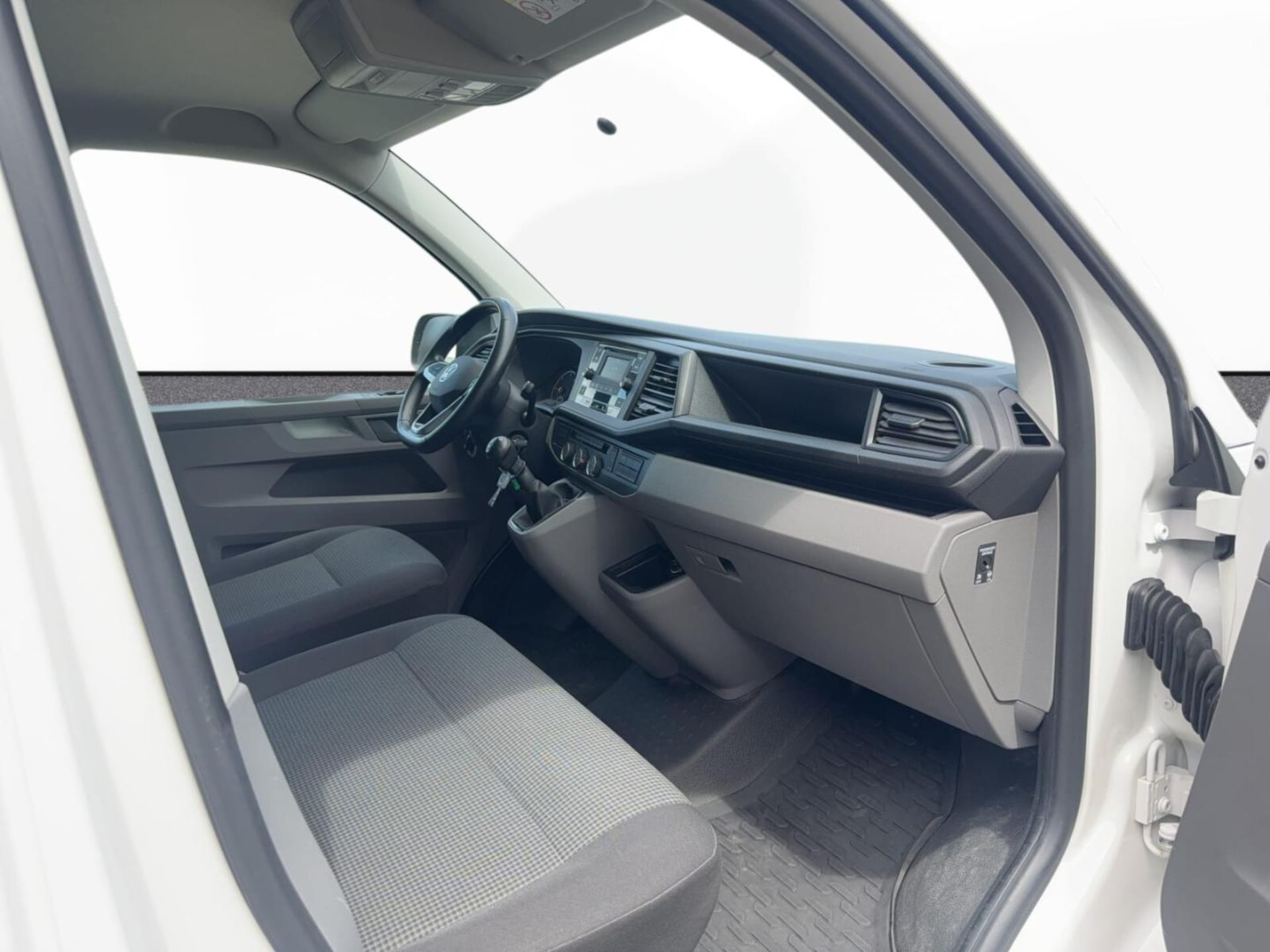 Volkswagen Transporter 6.1 Furgon krótki rozstaw osi