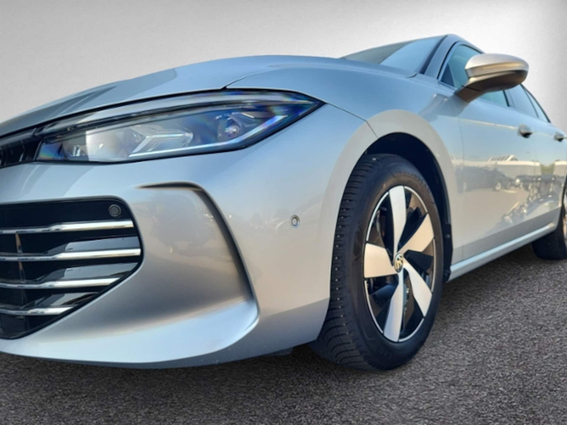 Volkswagen Passat Elegance