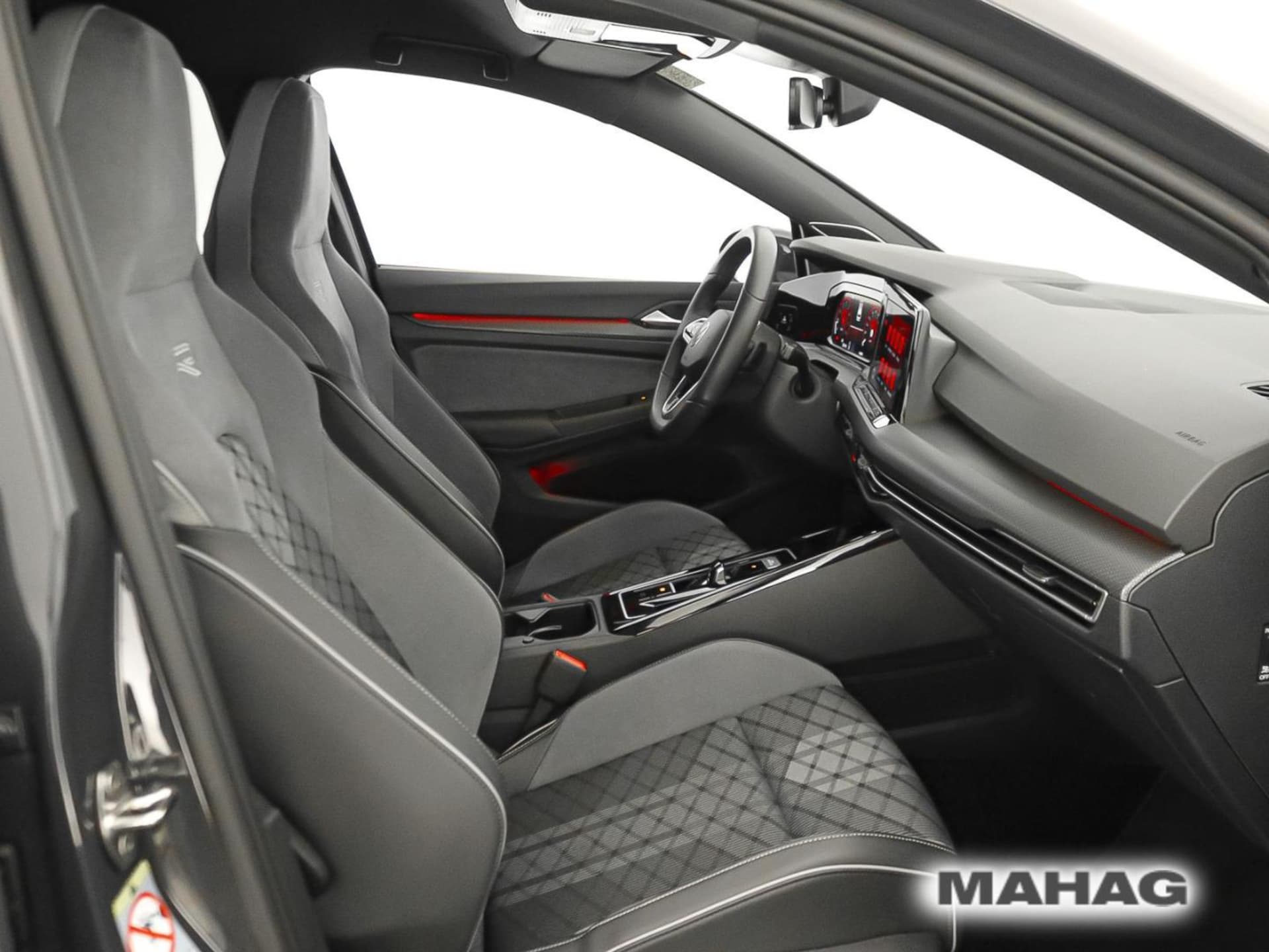 Volkswagen Golf Variant R-Line