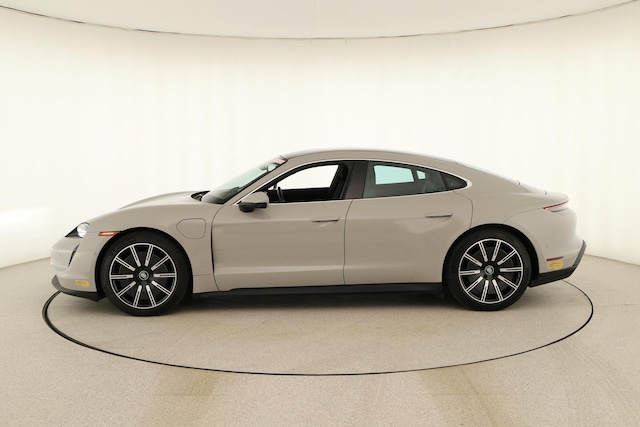2022 Porsche Taycan