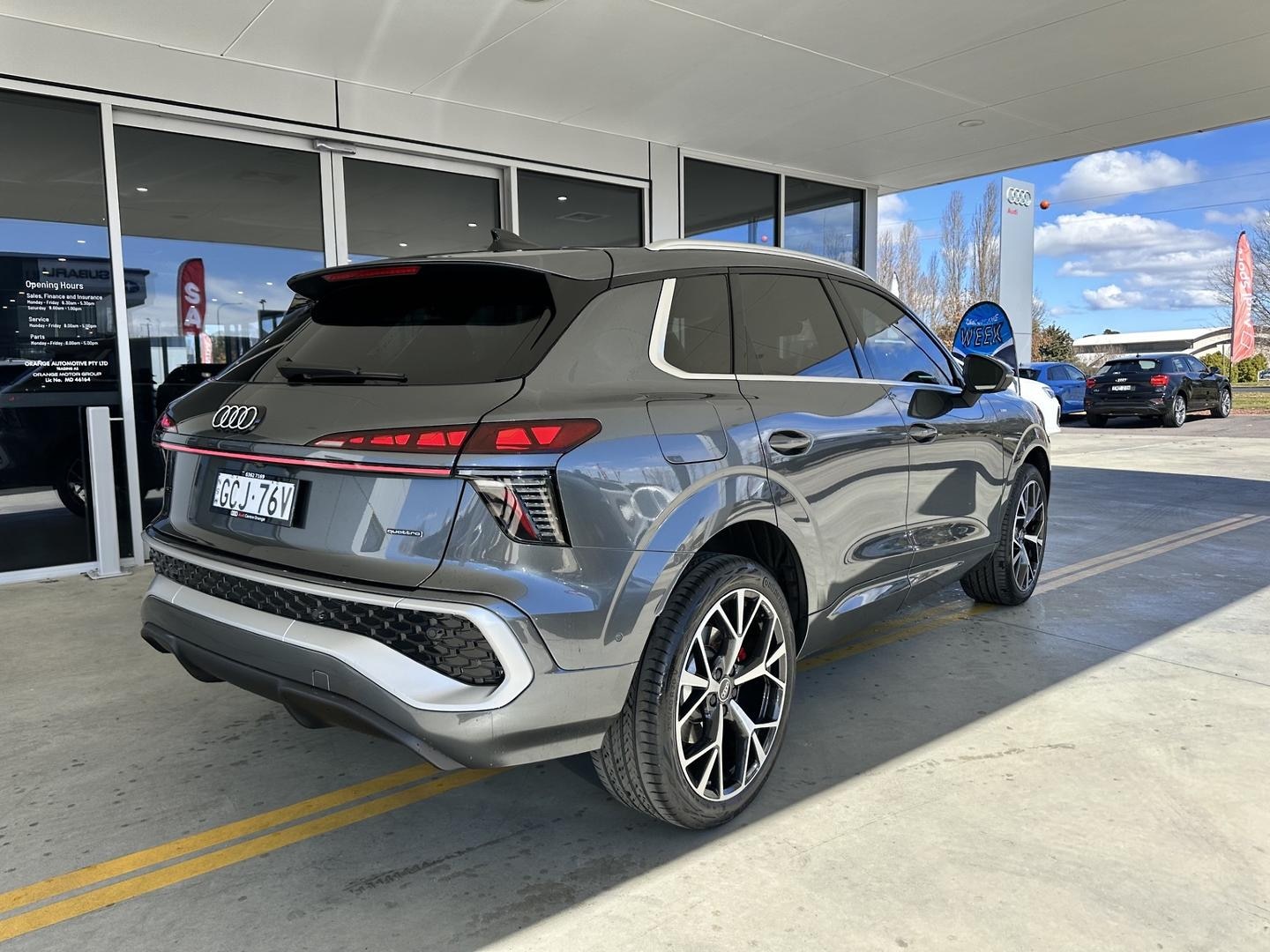 Image about Audi Q3 SUV TFSI quattro 195 kW