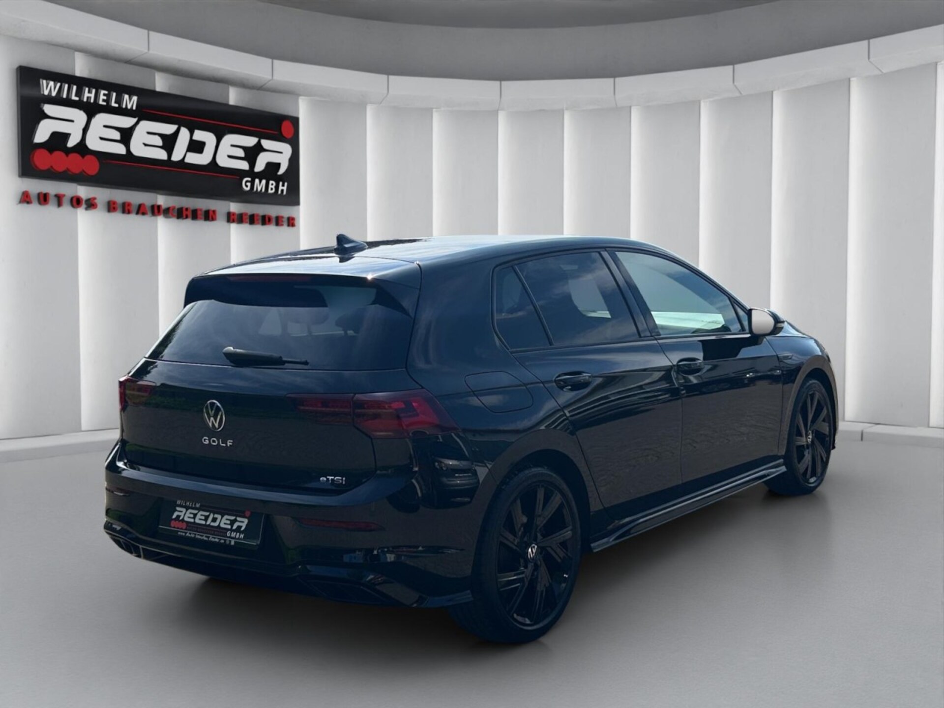 Volkswagen Golf R-Line