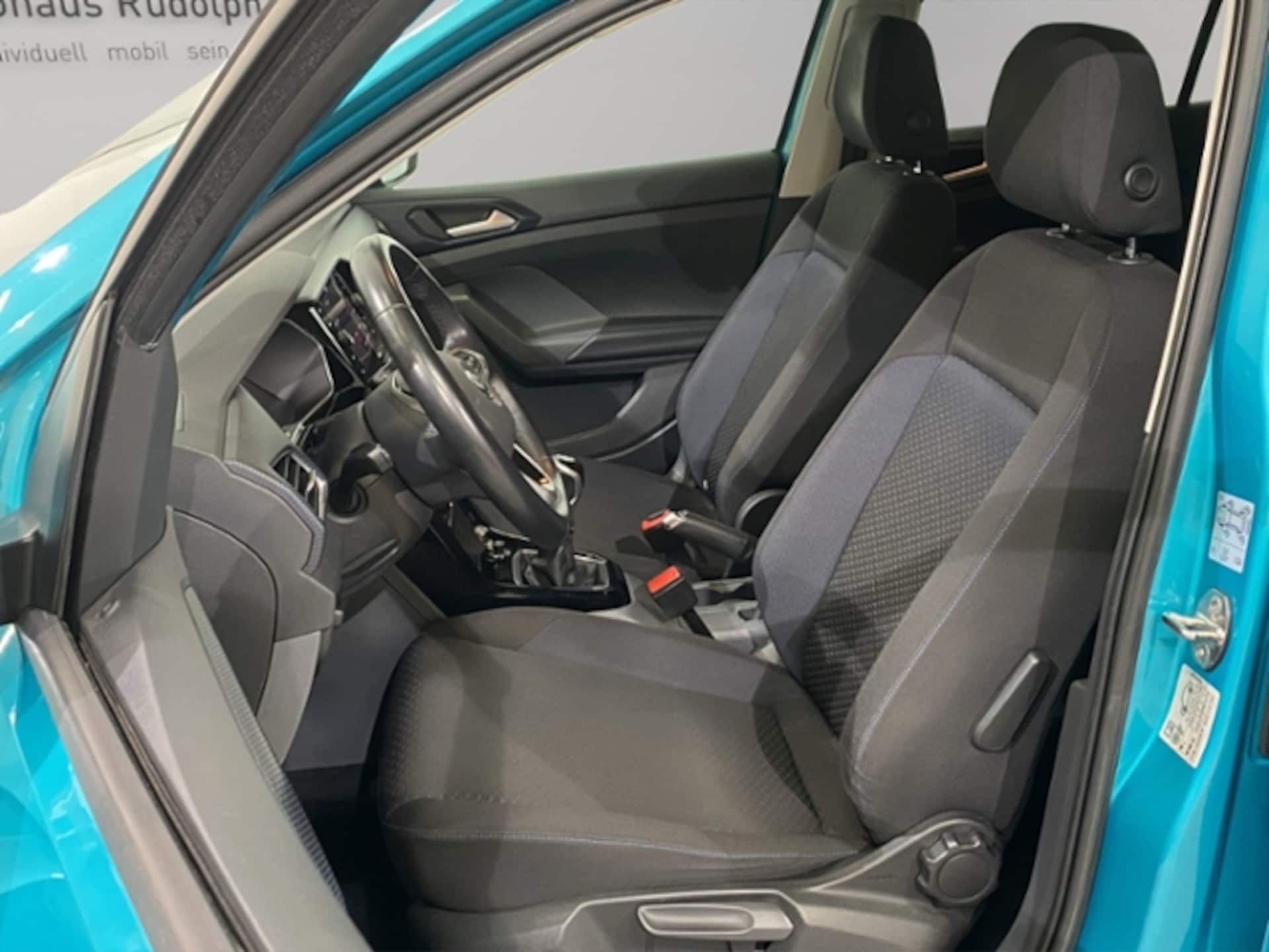 Volkswagen T-Cross United