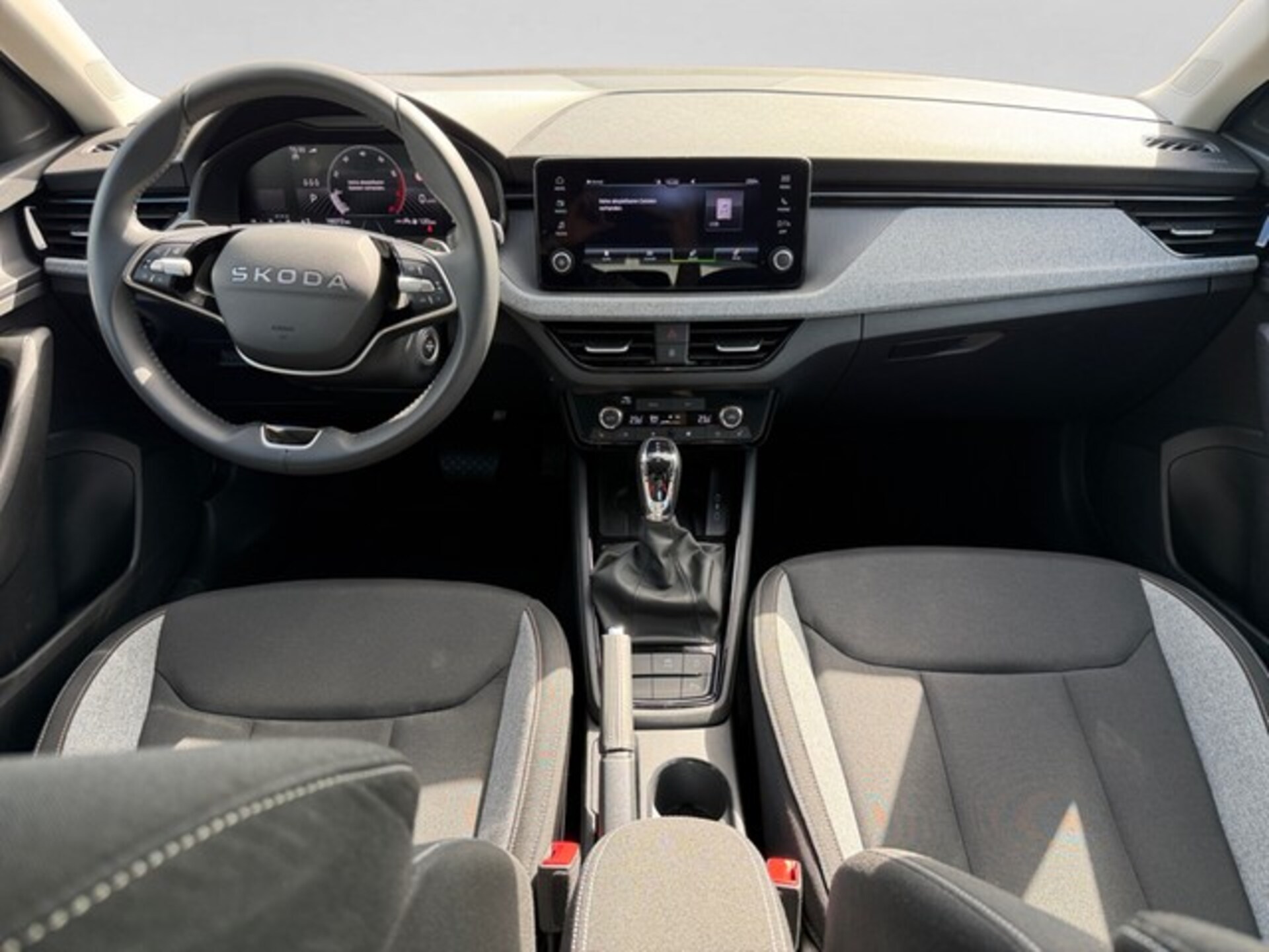 Skoda Scala Tour