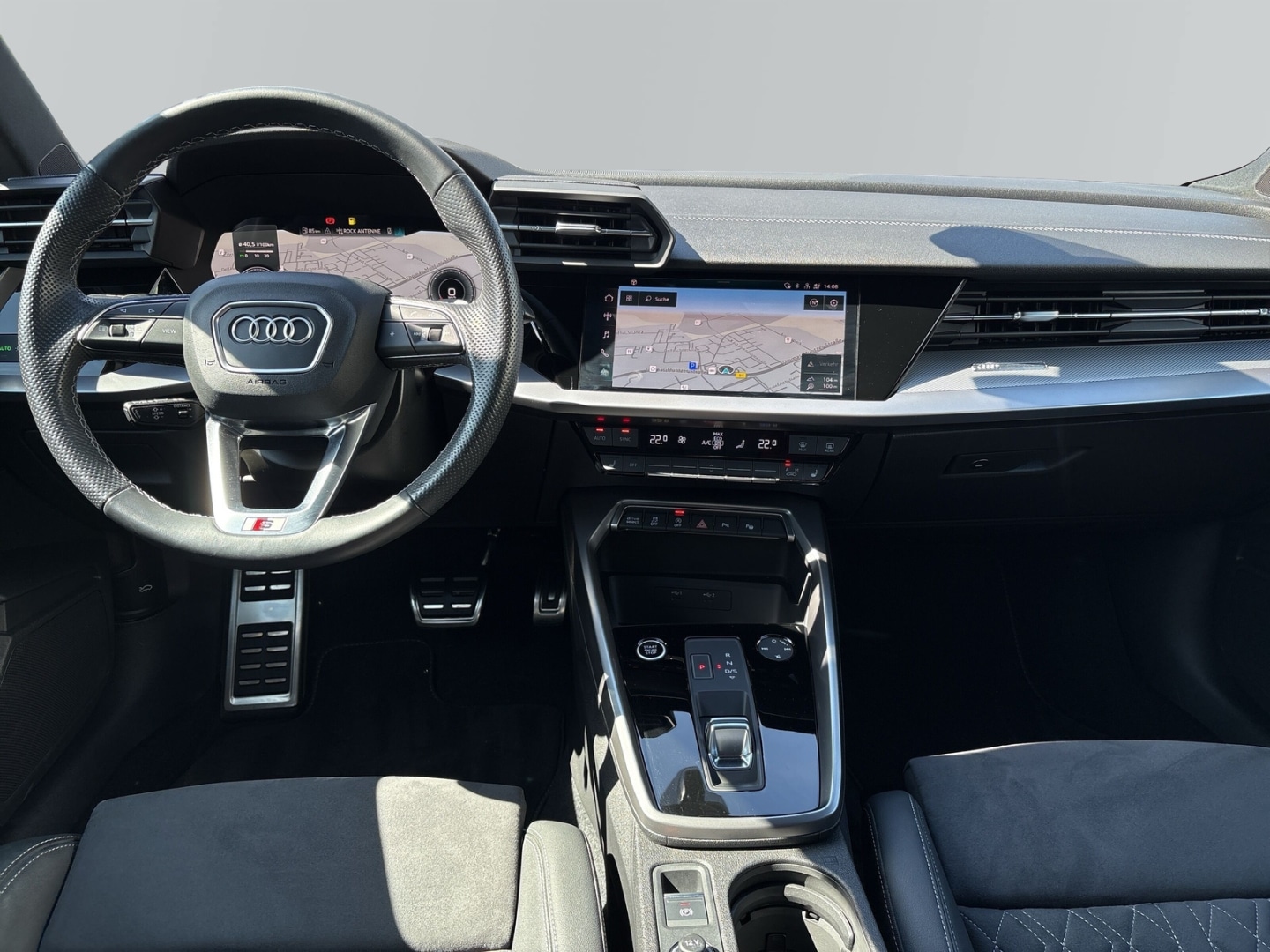 Bild über Audi A3 Sportback S line 35 TFSI S tronic - für weitere Informationen kontaktieren Sie den Audi Partner