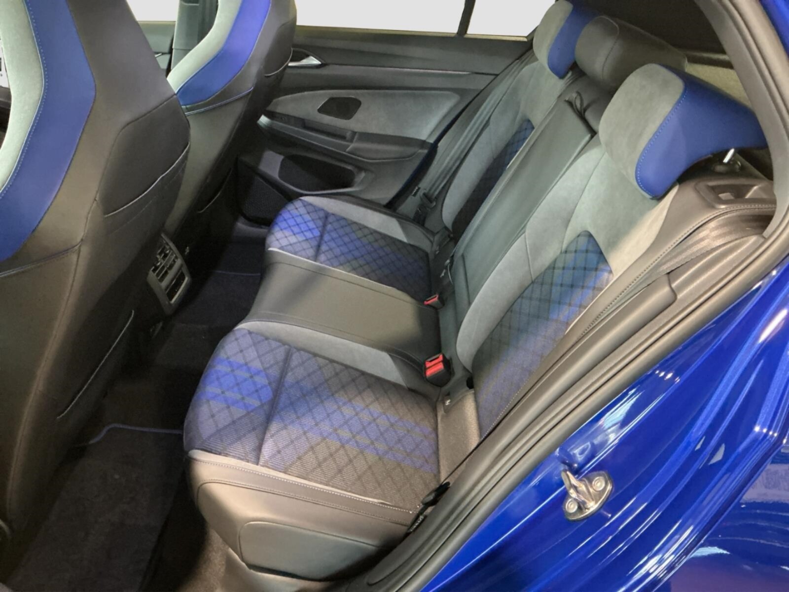 Volkswagen Golf – Bild 11