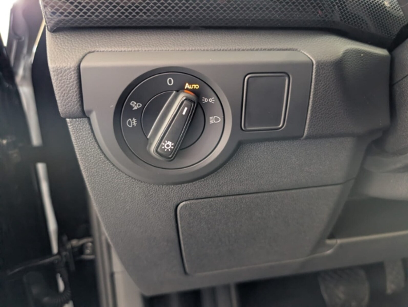 Volkswagen T-Cross – Bild 11
