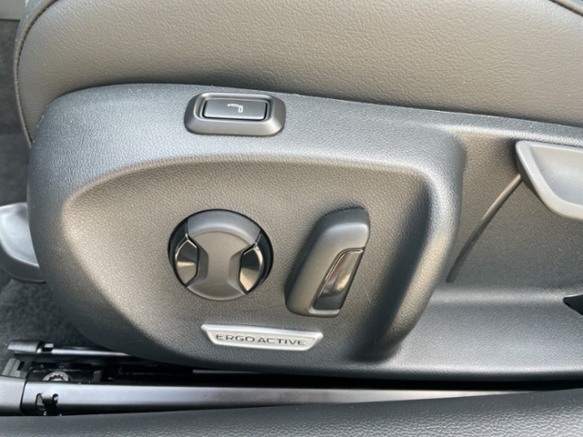 Volkswagen Passat Elegance