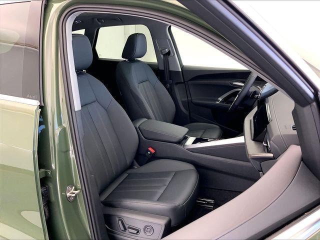 2026 Audi Q5 Premium - Photo 12