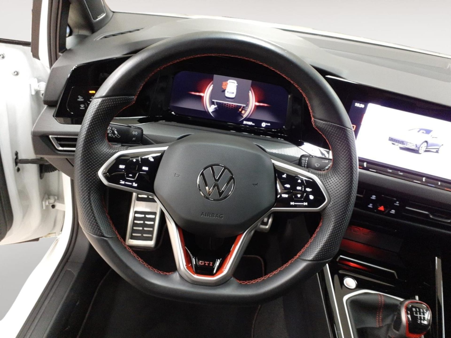 Volkswagen Golf GTI