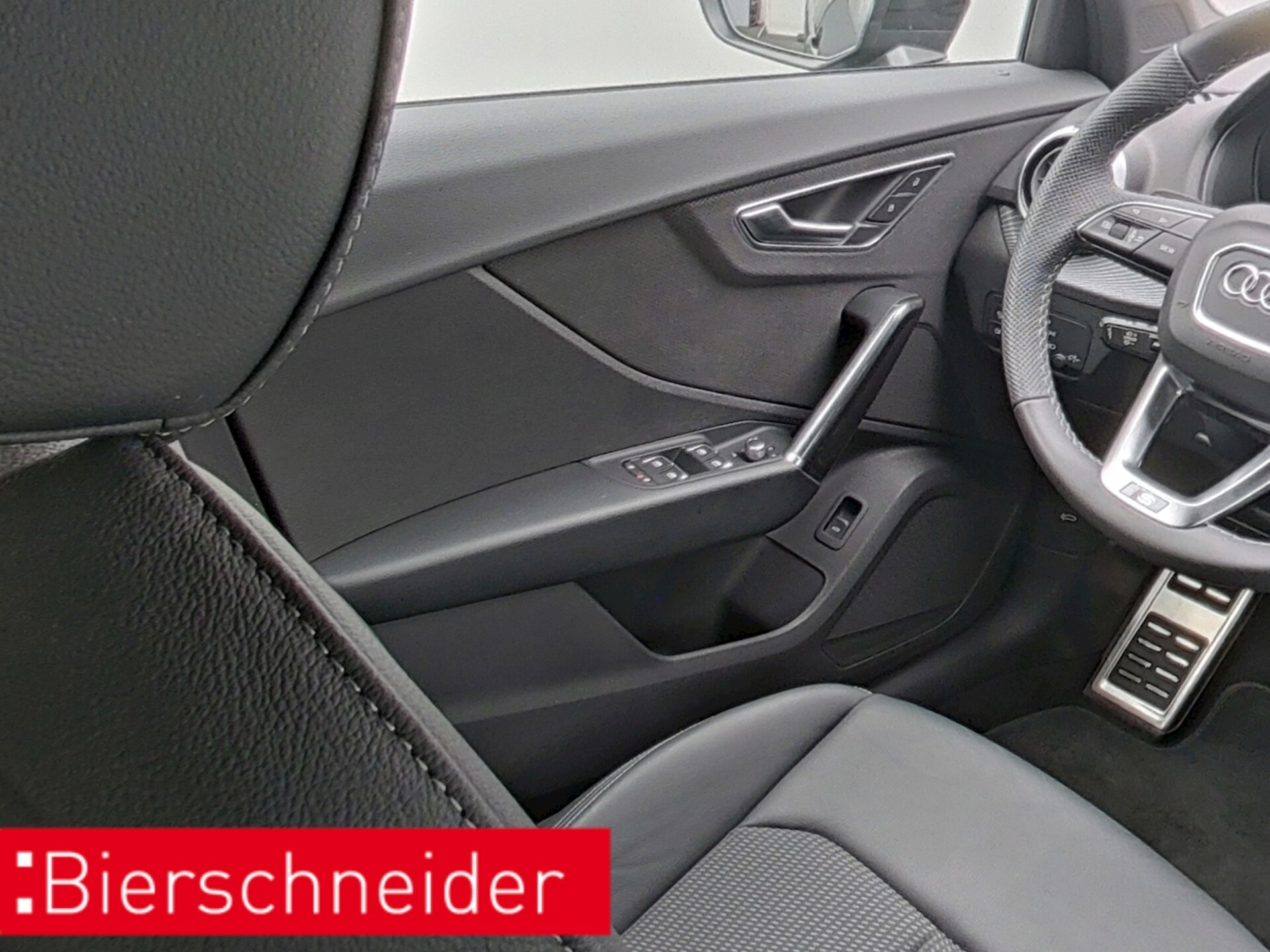 Audi Q2 S line