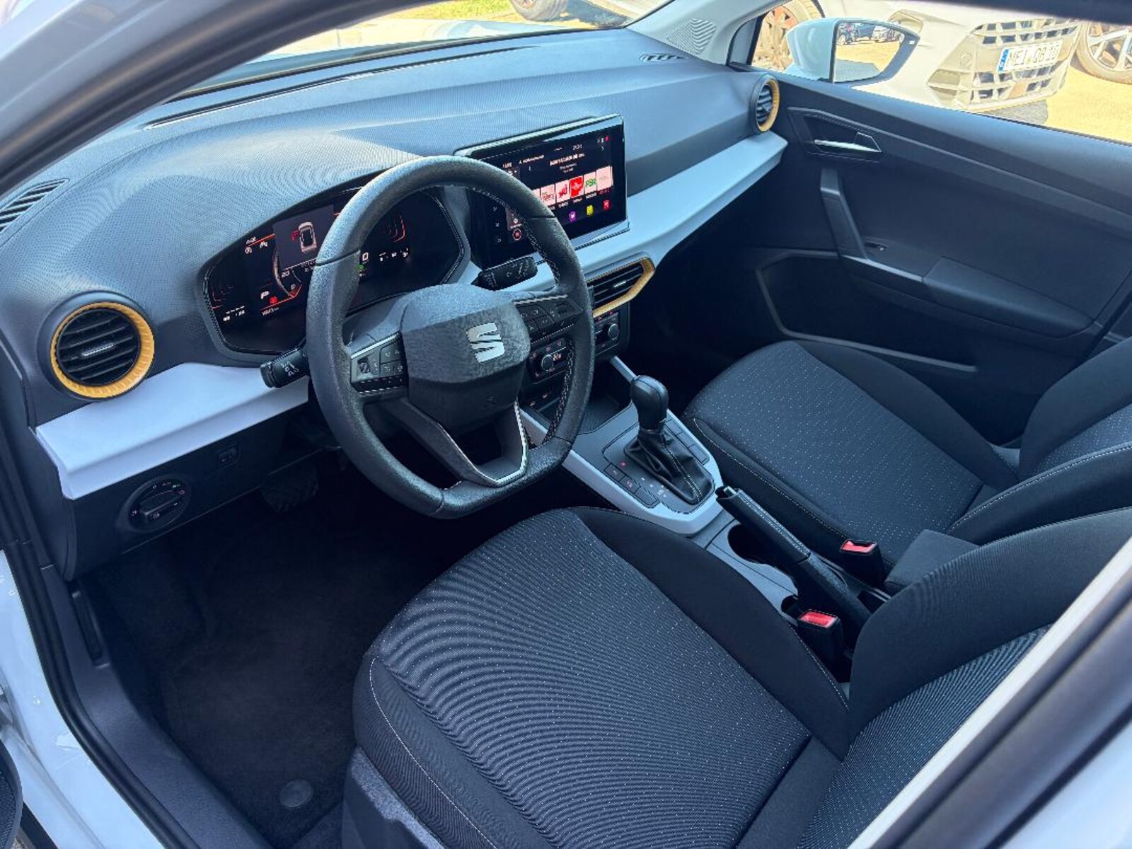 SEAT Arona – Bild 4