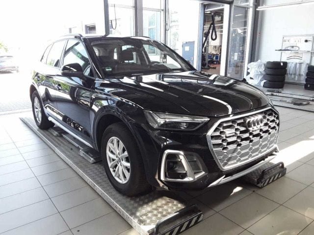 Image about Audi Q5 40 TDI quattro S tronic
