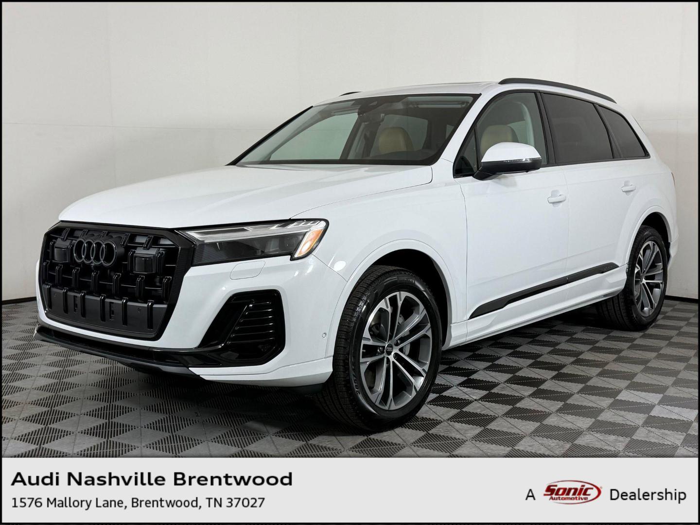 2026 Audi Q7 45 Premium quattro Tiptronic's photo