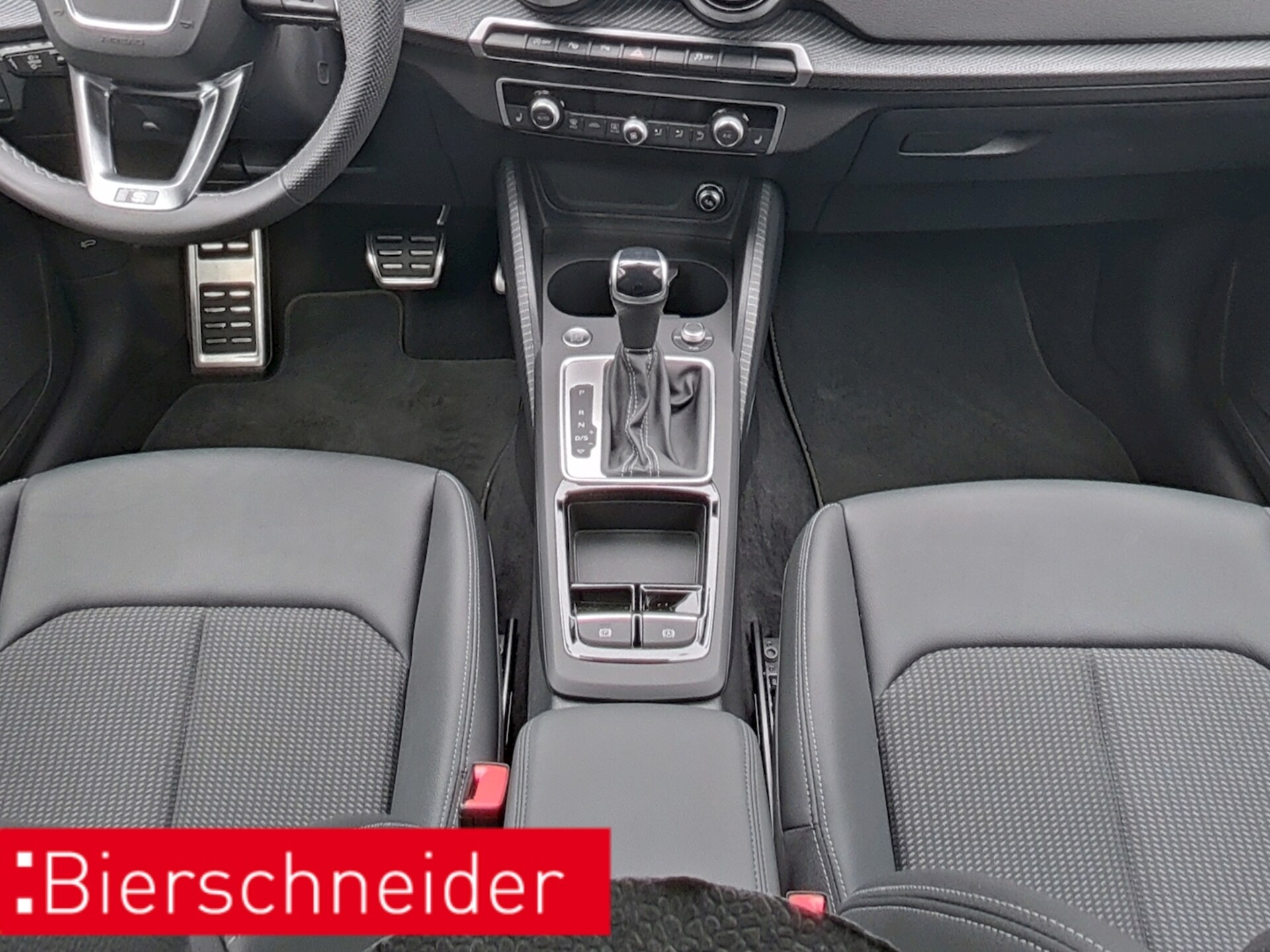 Audi Q2 S line
