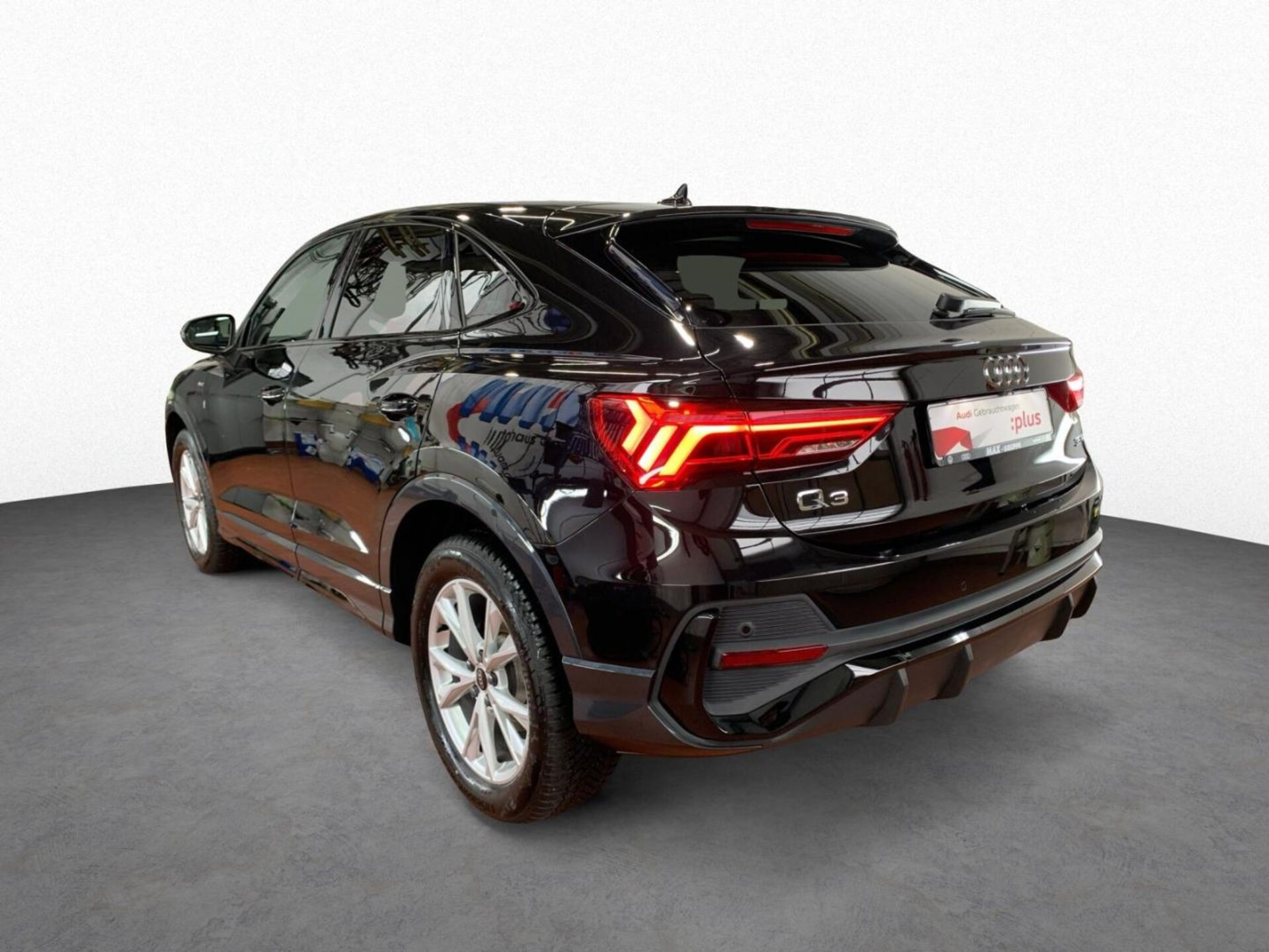 Audi Q3 Sportback S line