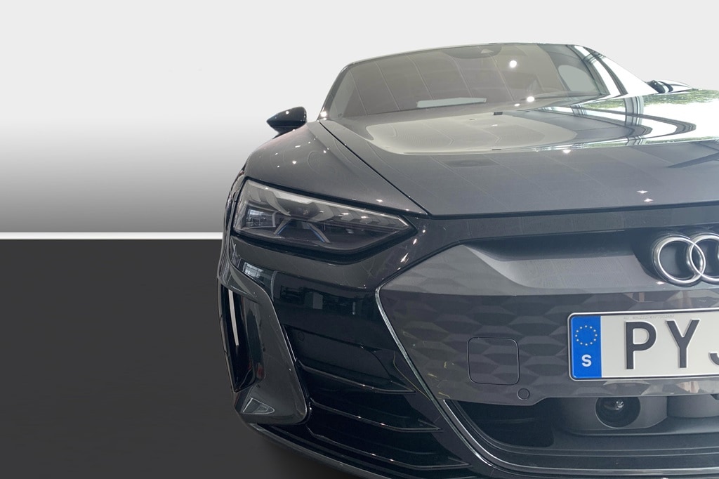 Bild som visar Audi RS e-tron GT RS e-tron GT 440,00 kW - för mer information kontakta din Audi Partner