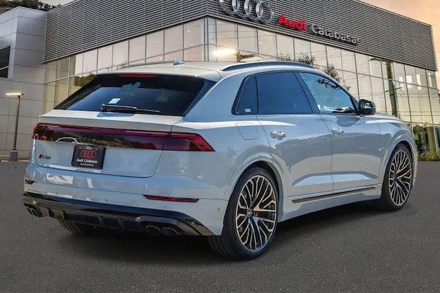 2026 Audi SQ8