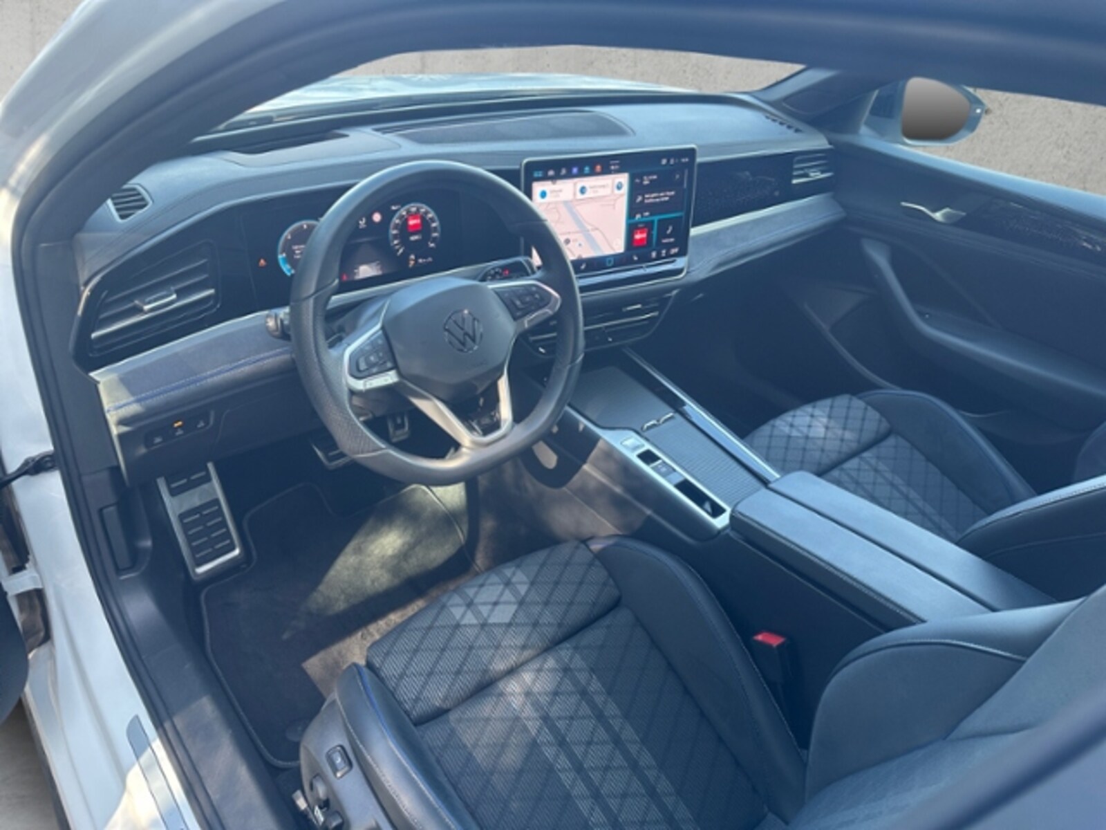 Volkswagen Passat – Bild 13