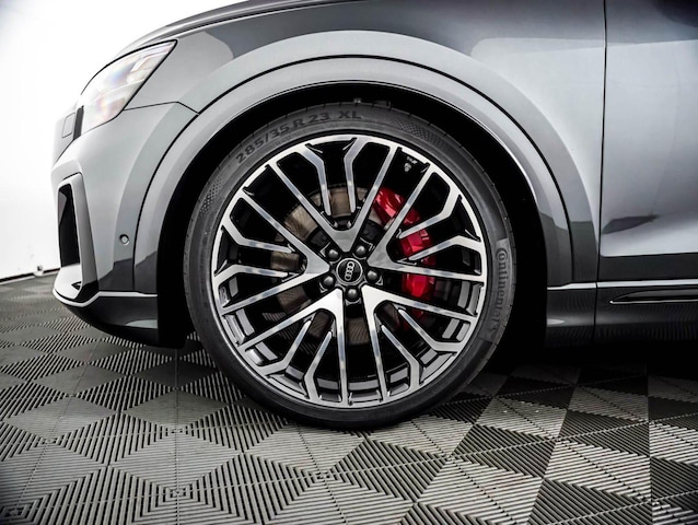 2026 Audi SQ8
