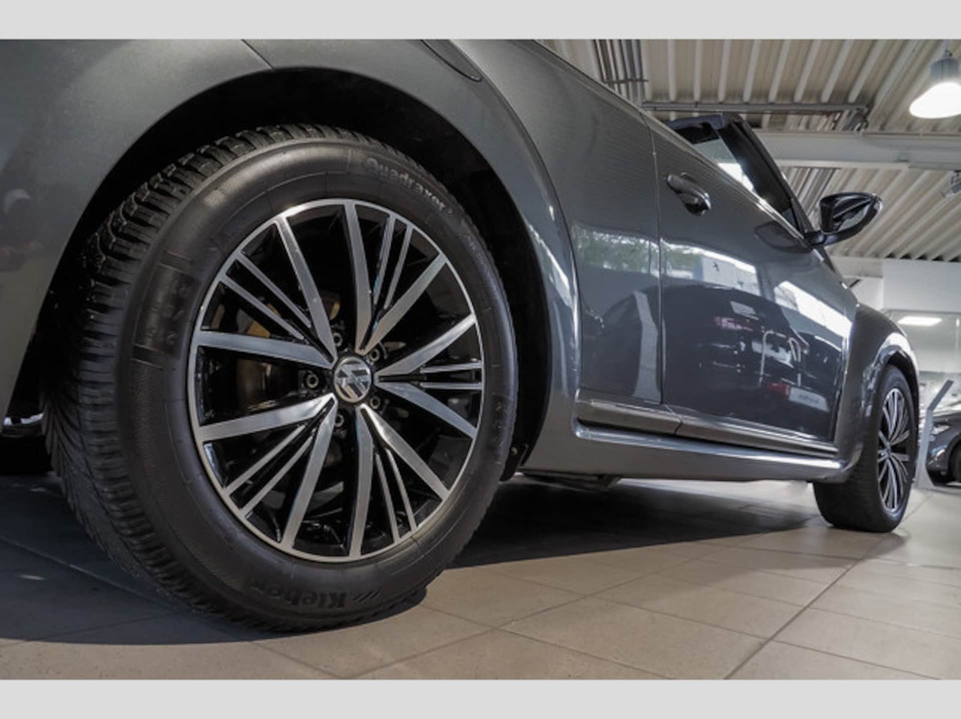 Volkswagen Beetle Cabriolet Design