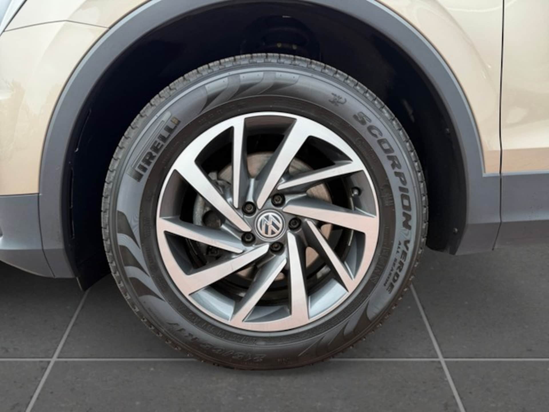 Volkswagen Tiguan SOUND