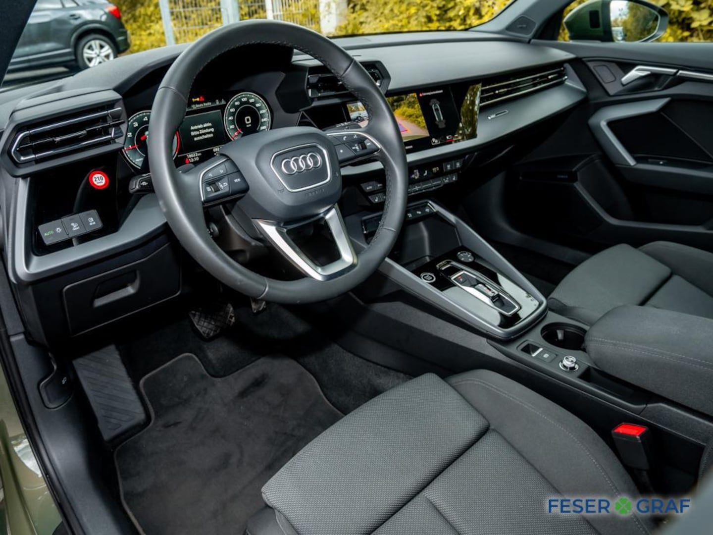 Bild über Audi A3 Sportback S line 35 TFSI S tronic - für weitere Informationen kontaktieren Sie den Audi Partner