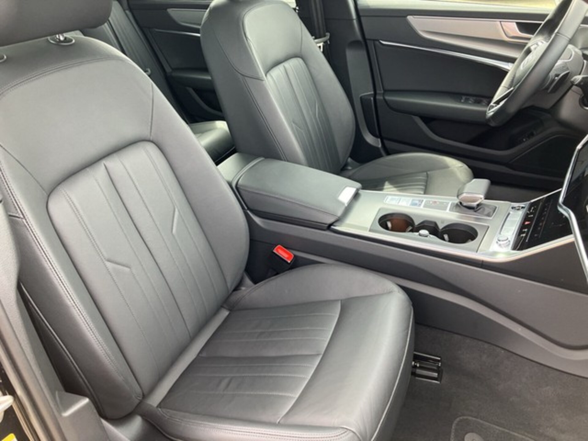 Audi A6 Avant Design
