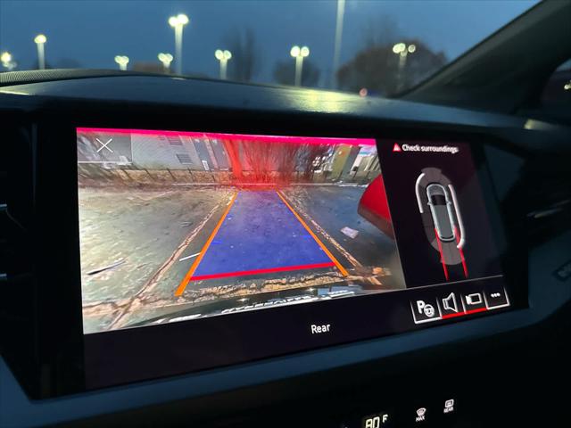 2023 AUDI Q4 - Image 12