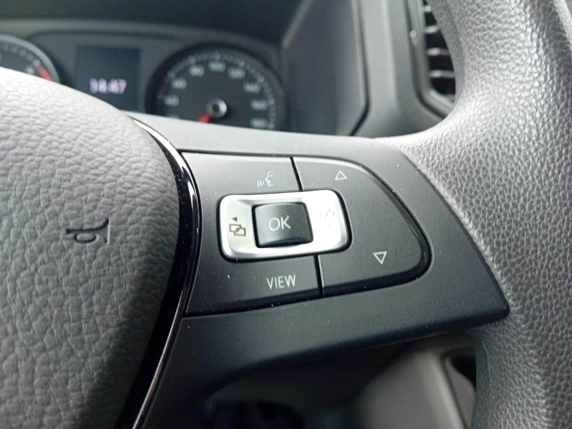 Volkswagen Crafter Furgon długi rozstaw osi