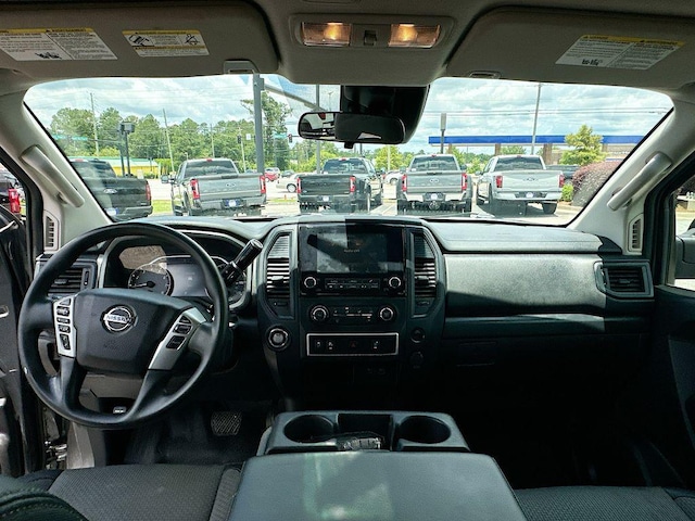 2021 Nissan Titan