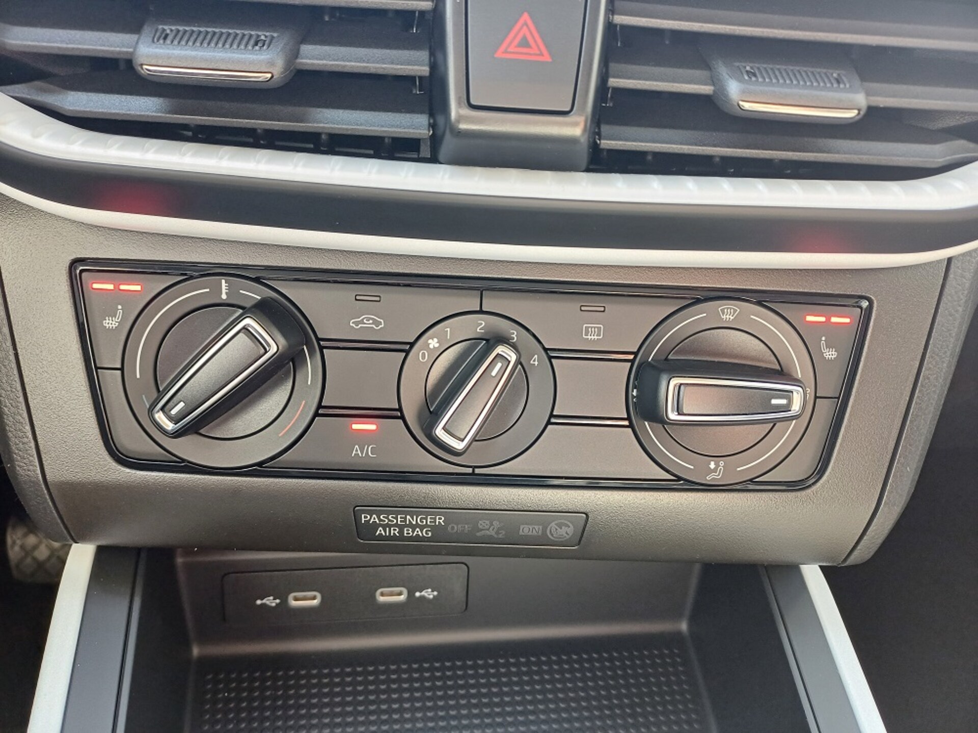 SEAT Arona Reference