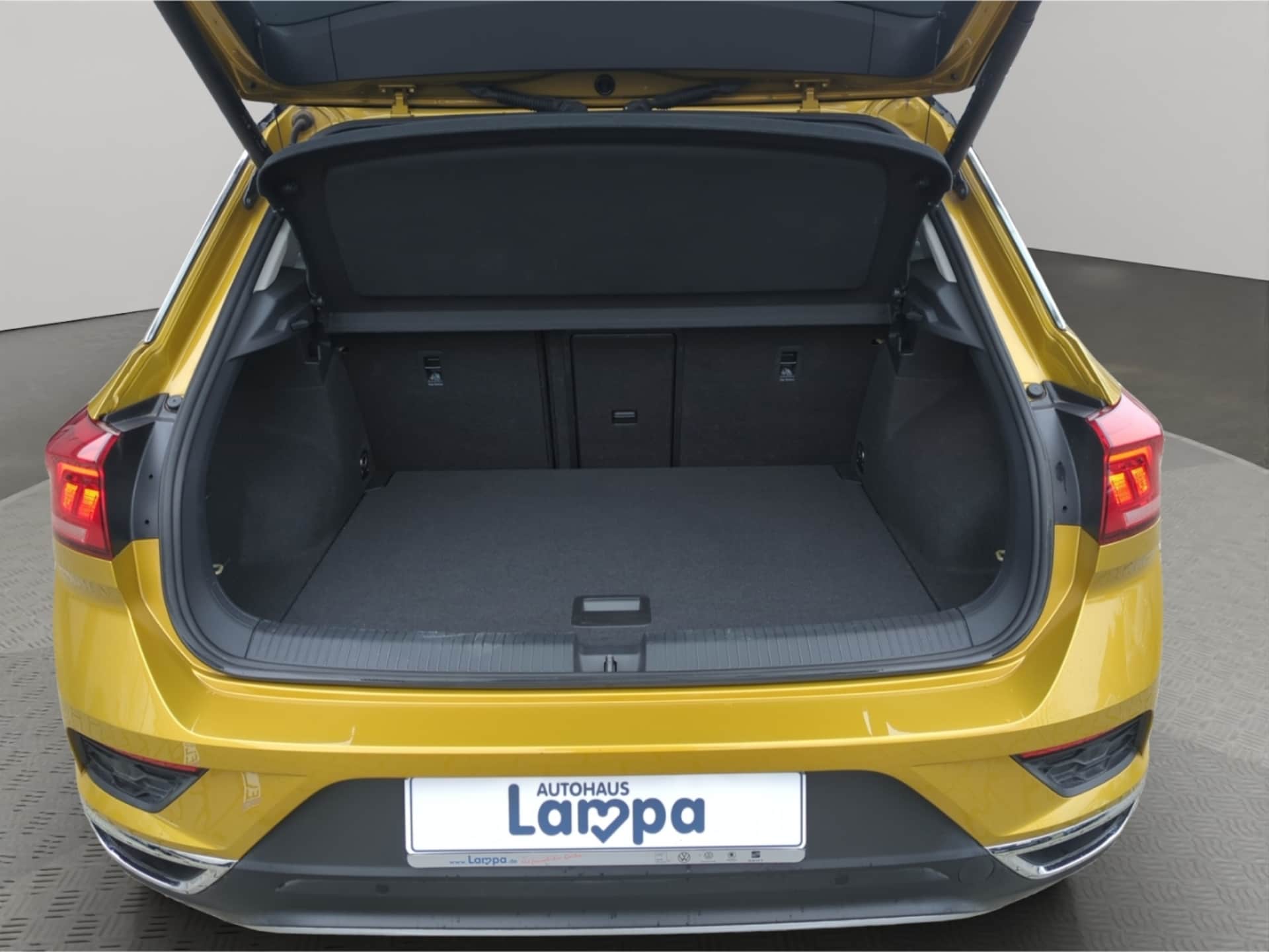 Volkswagen T-Roc Active