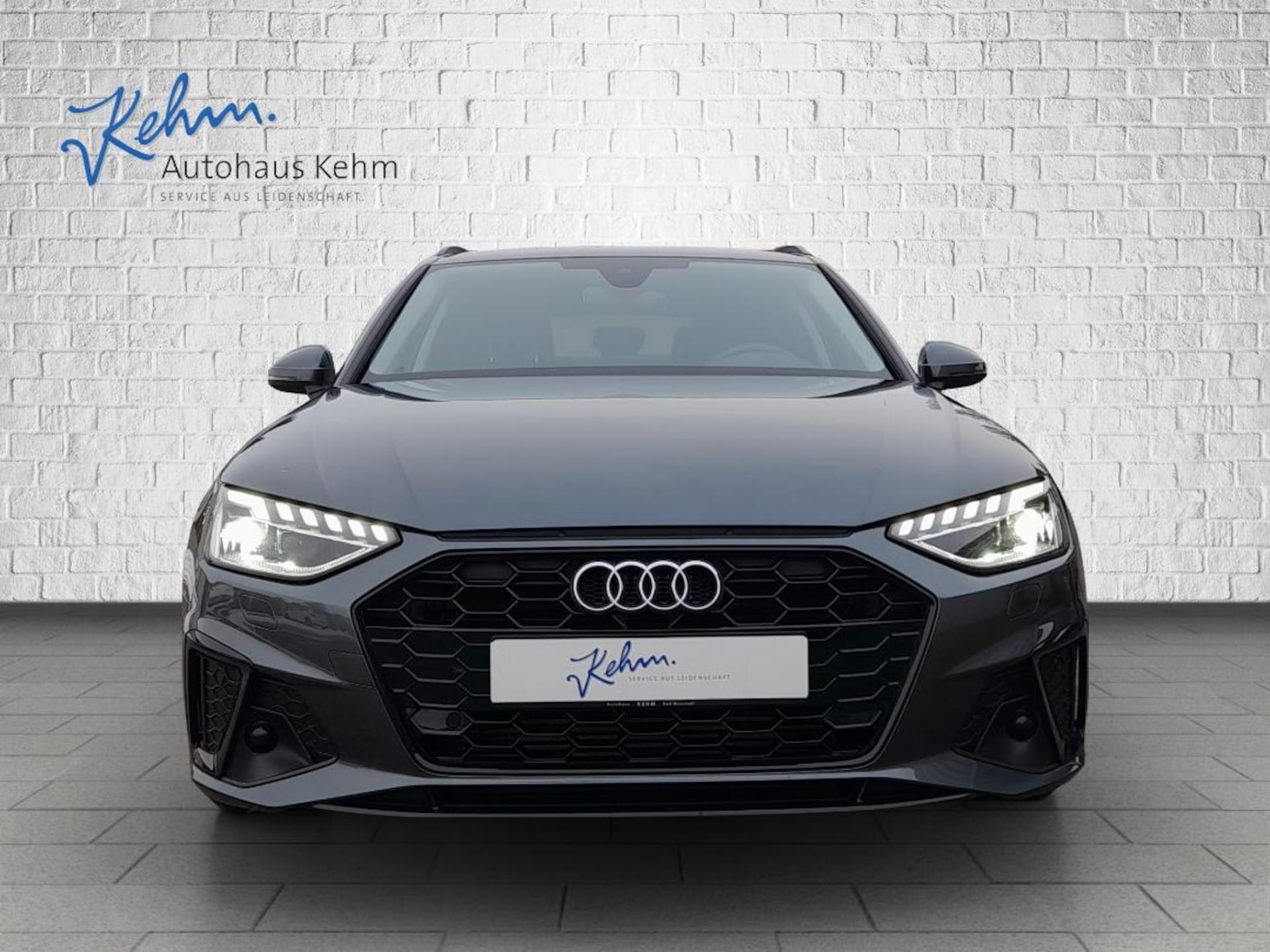Audi A4 Avant S line