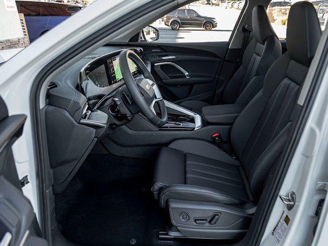 2025 Audi Q5 Premium Plus - Photo 13