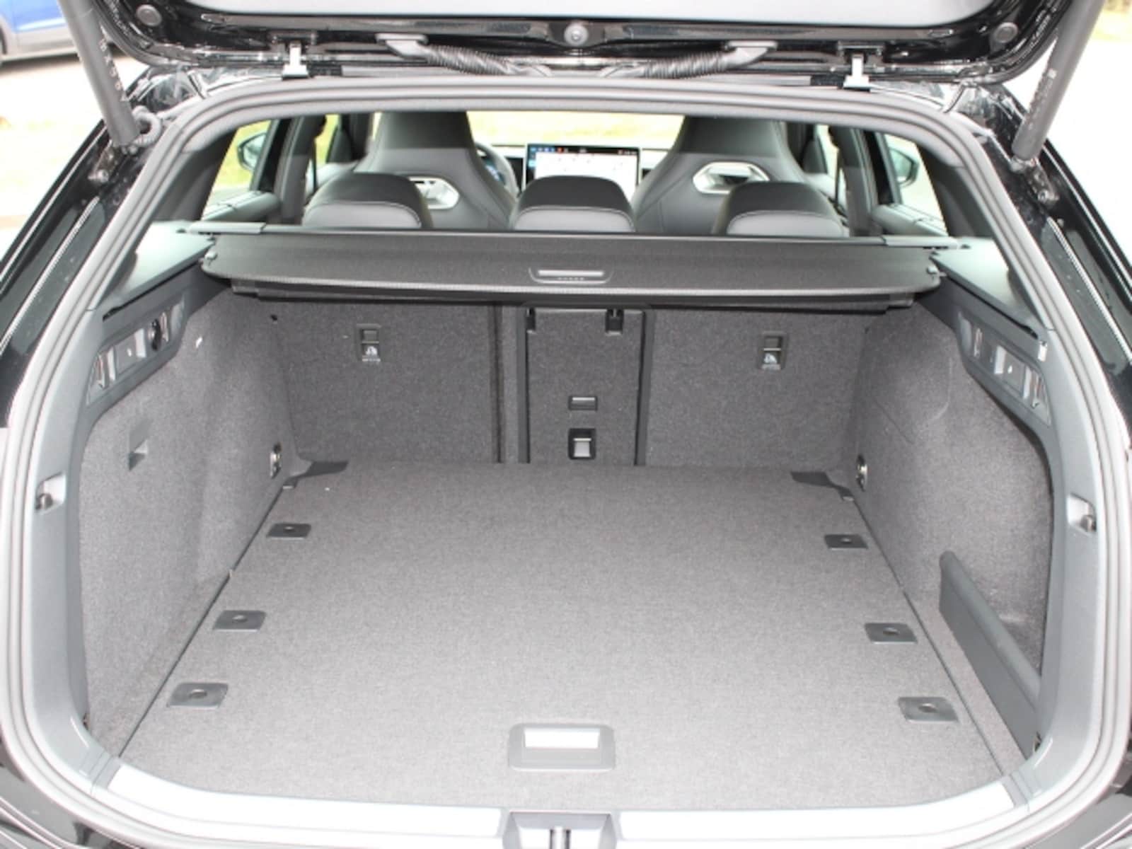 Volkswagen Passat – Bild 8