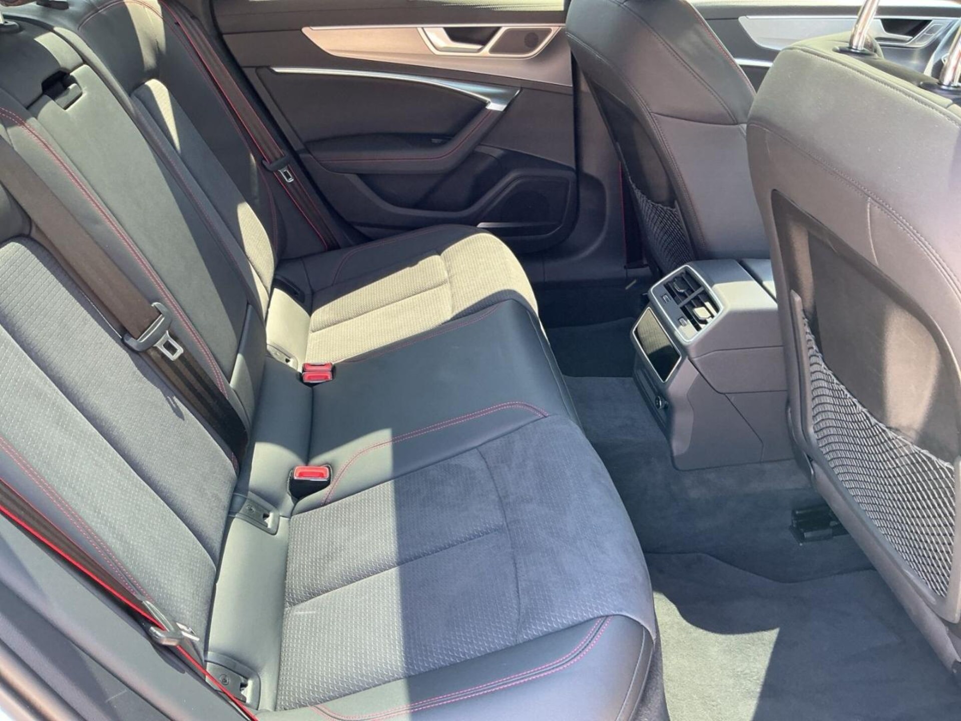 Audi A6 Avant TFSI e Design