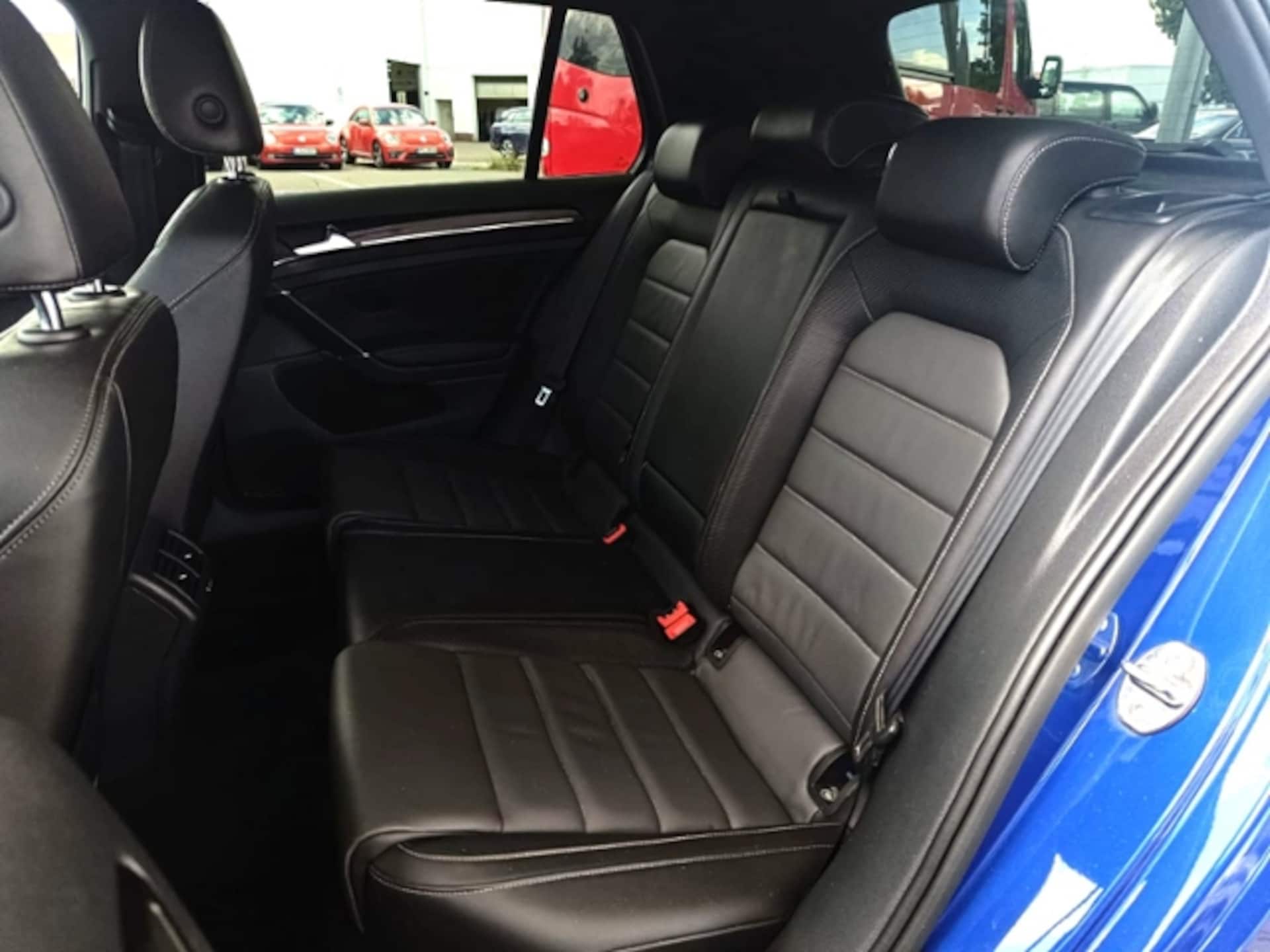Volkswagen Golf R