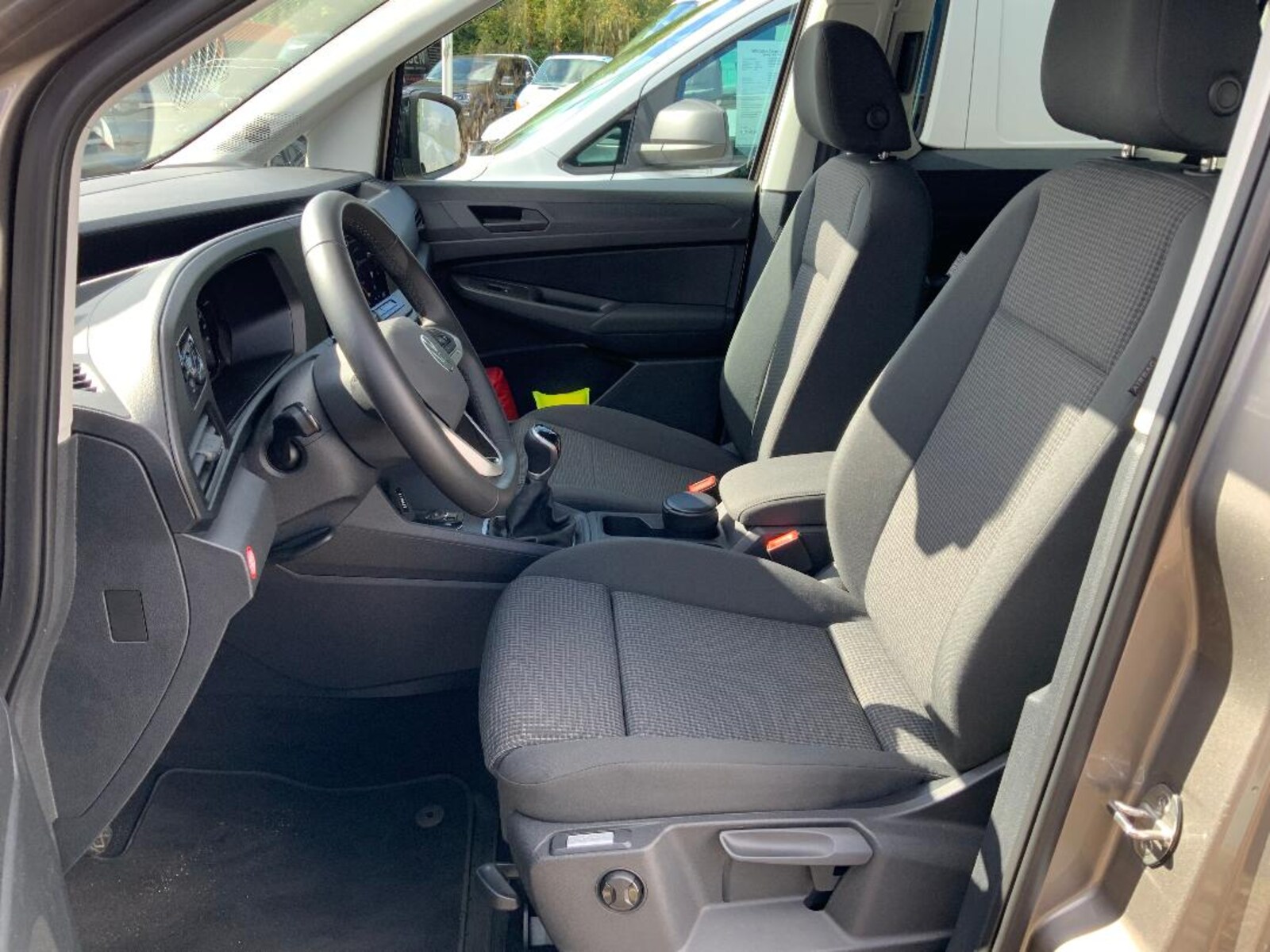 Volkswagen Caddy – Bild 12