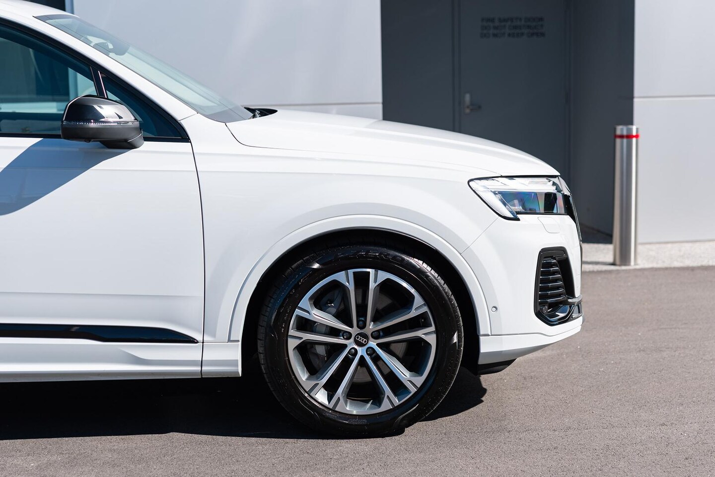 Image about Audi Q7 45 TFSI quattro tiptronic